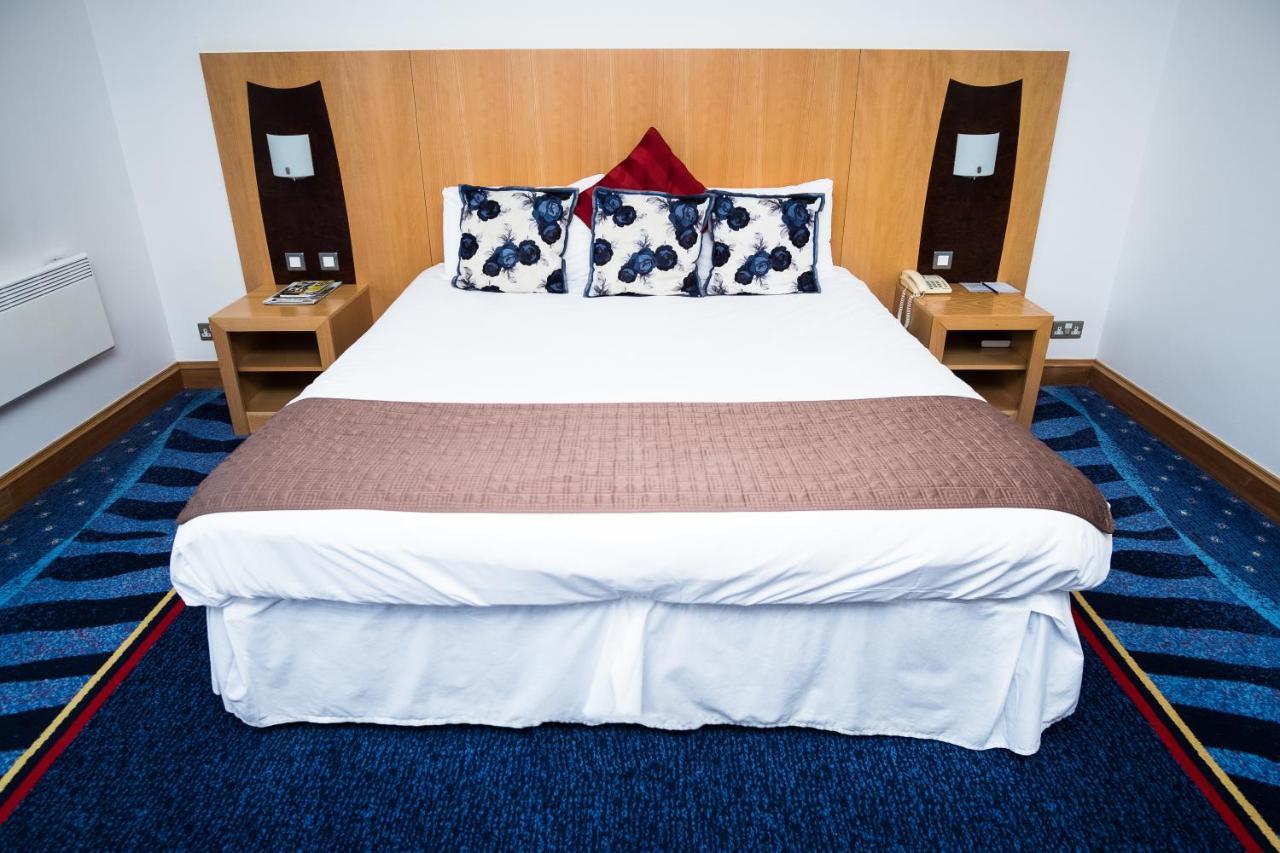 The Park Hotel Килмарнок Екстериор снимка