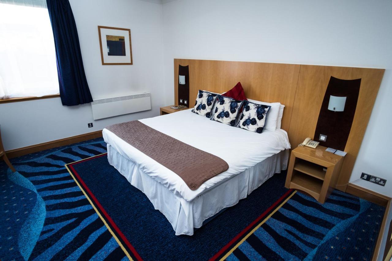 The Park Hotel Килмарнок Екстериор снимка